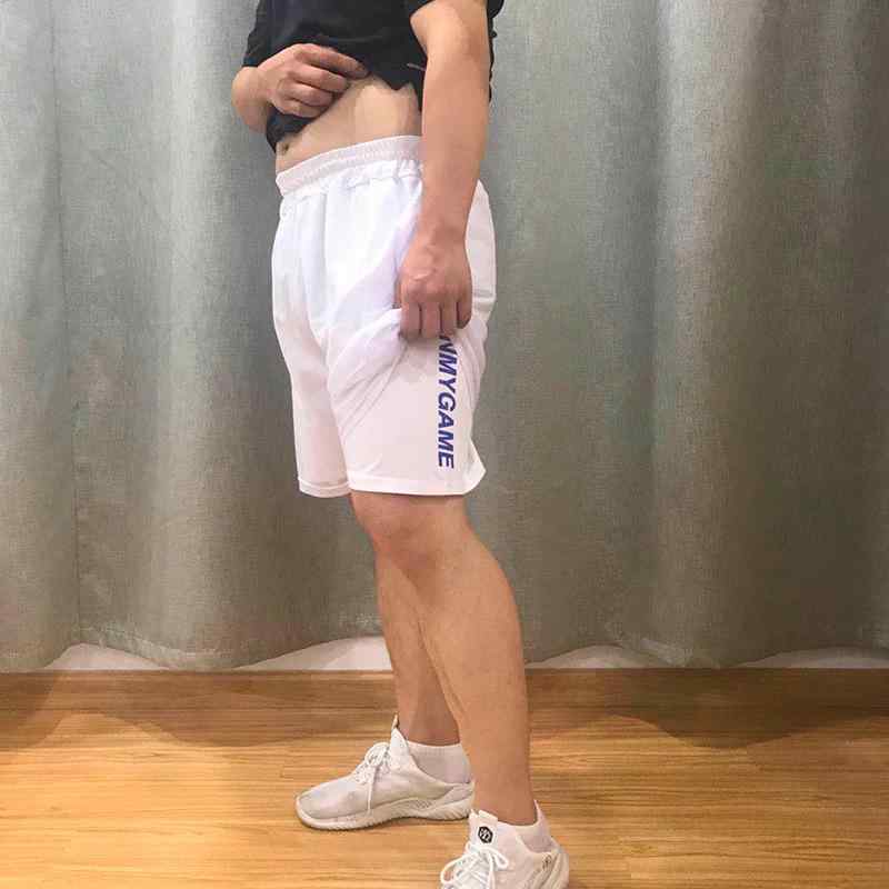 ハーフパンツ メンズ メッシュ 二重層 通気性 速乾 軽量 無地 五分丈 スポーツ トレーニング アウトドア フィットネス 運動着 吸水速乾・パンツ丈: ショートパンツ・誤差範囲: 約0.2cm・対象性別: 男性・対象年齢層: 成人・スタイル: カジュアル、スポーツカジュアル・素材: 綿95%・裏地: 綿95%・内胆: あり・機能: 吸湿速乾・ウエスト: 中腰・フィット感: スリム・カラー展開: ブラック、ホワイト・サイズ展開: M,L,XL,XXL,XXXL