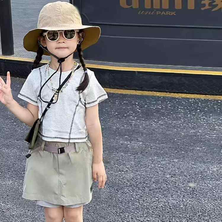 セットアップ キッズ 女の子 半袖 Tシャツ カーゴスカート 韓国風 デザイン性 カジュアル 着回し力 普段着 通学 アウトドア お出かけ 柔らかい素材 ナチュラル おしゃれ スタイルアップ 春夏 putera-10393098 GRATIQUE MIEI パッケージ画像