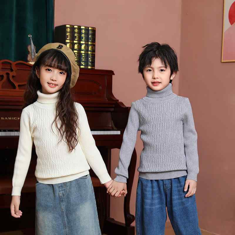 ニットトップス キッズ 男の子 女の子 ハイネック ケーブル編み フリース素材 シンプル 秋冬 インナー あったか 防寒 おしゃれ 普段使い 通園 通学 伸縮性 カジュアル・対象性別: 男女兼用・生地加工: 柔軟処理・スタイル: 韓国風・対象年齢: 8歳以上・厚さ: 加厚・袖丈: 長袖・クロージャー: プルオーバー・柄: 無地・フード: フードなし・装飾要素: 可愛い・主素材: ビスコース・主素材混率: 30%以下・安全基準: クラスA・編み糸の太さ: 普通・襟型: ハイネック・カラー展開: イエローベージュ,オフホワイト,ライトグレー,ピンク,ブラック,ブルー・サイズ展開: 90cm,100cm,110cm,120cm,130cm,140cm,150cm・カテゴリ: キッズニット