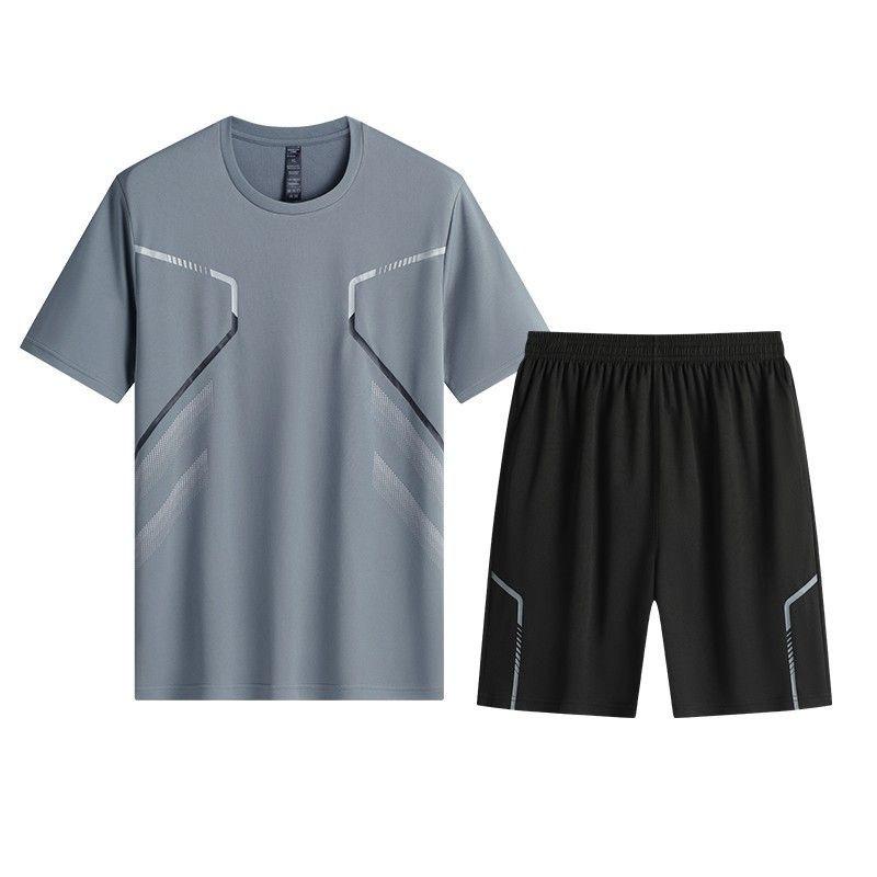 フィットネス 服 男性 アイス 半袖 Tシャツ 夏 スポーツウェアセットバスケットボール 朝 ランニングパンツトレーニングルームソースカテゴリ: スタイル: スポーツ厚さが薄い: 薄いタイプパンツ長さ: ショートパンツトップスデザイン: Tシャツトップス袖の長さ: 半袖帽子付きですか: 帽子なし季節にぴったり: 夏ゴールドラッシュのカテゴリ: 青春流行(18 ~ 24歳)生地名: 化学繊維系混紡メイン生地成分: ポリエステル繊維 (ポリエステル)メイン生地成分の含有量: 89適用シーン: スポーツ在庫タイプ: 全体発売年/季節: 2024年夏カラー: 黒,ダークグレー,ホワイトサイズ: M,L,Xl,2xl,3xl,4xl,5xl製品カテゴリ: メンズカジュアルスーツ