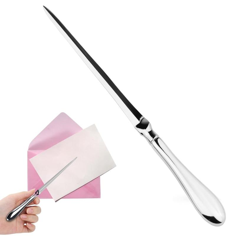 レターオープナー ペーパーナイフ 封筒オープナーナイフ 亜鉛合金製 23cm レターカッター ミニスターター 軽量で持ち運 事務用品 家庭 オフィス 学生用 (シルバー)レターオープナー長さ23cm、カラー：シルバー、重量：約65g、 1個セット。亜鉛合金製で、長期間の使用に耐える丈夫な作り。持ち運びも簡単です。23cmの適度な長さで、封筒や紙を開ける作業がしやすく、手にフィットする設計です。ステンレススチールレターオープナーは非常に小型でコンパクトなデザインを採用しているため、持ち運びが簡単で、バッグのスペースをあまり取りません。封筒や紙の開封に最適：封筒や紙を傷つけずにきれいに開封できる専用の刃先設計。事務作業や日常使いにぴったりです。