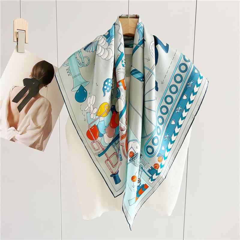 ・カラー展開: ブラック、ブルー、ピンク・サイズ: 90×90cm・織り方: 綾織・デザイン特徴: アシンメトリー・タイプ: スカーフ・素材割合: 100%・スタイル: ビジネス、万能、ミニマル、カジュアル、ファッションOL、欧米、ラグジュアリー、高級感・素材: シルク・スタイル分類: 通勤ファッション・加工技術: プリント・デザイン分類: 形状、柄