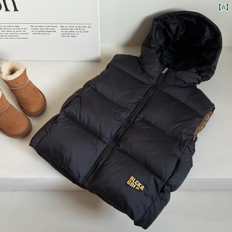 ベスト キッズ 男の子 女の子 ジュニア 子供服 中綿 ダウンベスト風 アウター 上着 トップス フード付き 袖なし 重ね着 厚手 防寒 保暖 暖かい あったか 秋冬 通学 通園 カジュアル 軽量 ブラック ゴールド
