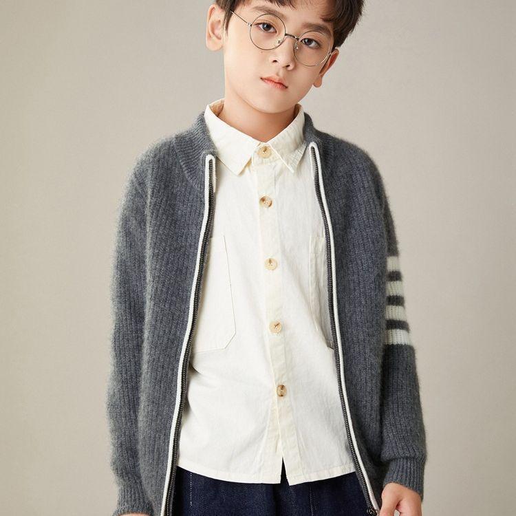 ・カテゴリ: 子供用セーター・対象性別: 男女兼用・生地加工: 柔軟加工・スタイル: 韓国風・対象年齢: 中大童（8歳以上、身長140cm以上）・毛糸の太さ: 普通・厚さ: 極厚・袖丈: 長袖・留め具の種類: ファスナー・柄: ボーダー、配色・主な素材: 羊毛100%・安全基準: A類・ネックライン: タートルネック・フード: フードなし・カラー展開: ブラック、ワインレッド、ダークグレー・サイズ展開: 100cm、110cm、120cm、130cm、140cm、150cm、160cm、170cm
