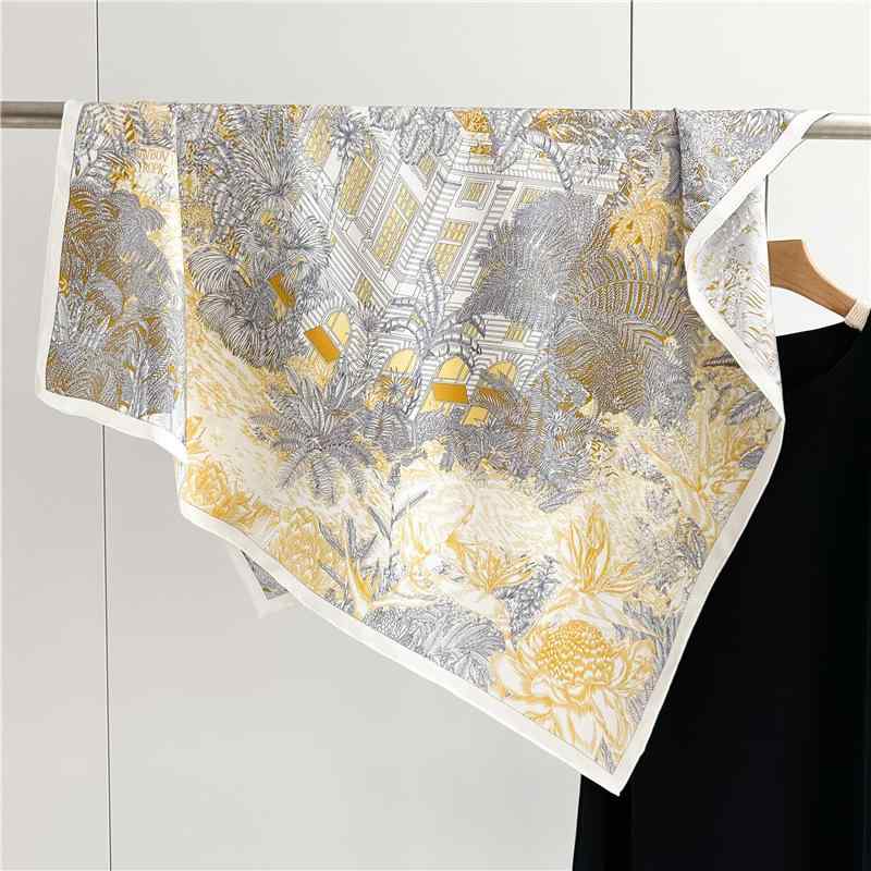 ・カラー: ベージュ・サイズ: 88 × 88cm、90 × 90cm・織り方: ツイル織・機能: 保温、装飾、日よけ、防塵・トレンド要素: 花柄・スタイル: スカーフ・対象: ティーン、青年、中年、シニア・素材の割合: 100%・テイスト: ビジネス、万能、ファッション、欧米、ラグジュアリー、高級感・生地名: シルク・主な素材: 絹・スタイル分類: 通勤ファッション・加工技術: プリント