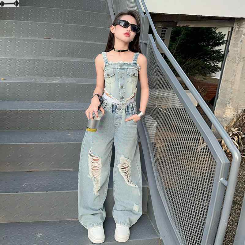 ・性別: 女・スタイル: 韓国風・セット内容: パンツセット、2点セット、衣類・対象年齢: 中大童（8歳以上、身長140cm以上）・袖丈: ノースリーブ・パンツ丈: 長ズボン・生地加工: 柔軟処理・厚さ: 薄手・柄: 無地・主な素材: 綿90%・安全基準: B類・着用タイプ: プルオーバー・カラー: ブルー・対応身長: 120cm、130cm、140cm、150cm、160cm、170cm・カテゴリ: 子供用セットアップ