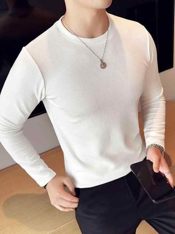 ・スタイル: 韓国風・柄: 無地・シルエット: スリムフィット・対象: 男、成人・スタイル仕様: プルオーバー・ネックライン: クルーネック・袖丈: 長袖・フード: なし・生地の厚さ: 普通・素材: 化学繊維混紡（混用率90%）・着用シーン: 日常・デザイン詳細: 装飾ステッチ・プリントテーマ: 都市風景・加工: ノーアイロン加工・カラー展開: グレー、ホワイト、ブラック、グリーン、カーキ・サイズ展開: M（50-57.5kg）、L（57.5-65kg）、XL（62.5-70kg）、XXL（67.5-75kg）、3XL（72.5-82.5kg）、4XL（82.5-90kg）・カテゴリ: Tシャツ・袖丈の形状: レギュラースリーブ・重量: 180g-250g・機能性: 通気性