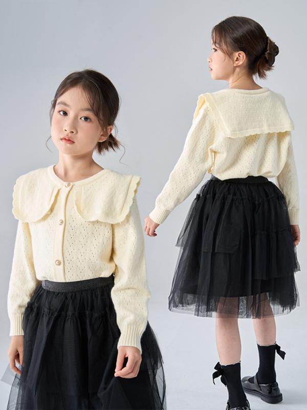 ・カテゴリ: 子供用ニットソー・性別: 女の子・スタイル: スイート・対象年齢: 中小童（3～8歳、100～140cm）・厚み: 普通・袖丈: 長袖・柄: 無地・フード: フードなし・テイスト: 可愛い、カーディガン、レース、プリンセス、キャンディ・生地名: ニット・主な素材: アクリル28%・安全基準: B類・毛糸の太さ: 普通・ネックライン: 折り襟・カラー展開: アイボリー、ピンク・サイズ展開: 100cm、110cm、120cm、130cm、140cm、150cm、160cm