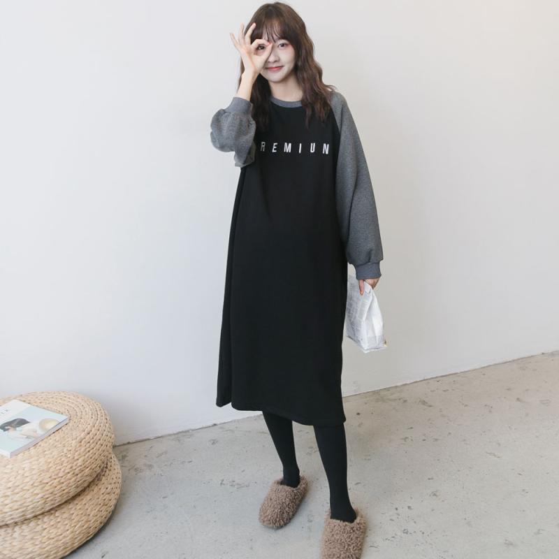 マタニティワンピース ワンピース 妊婦服 レディース 長袖 スウェット フード付き チュニック ロゴ プリント ゆったり ルーズ 体型カバー 大きいサイズ インナー 重ね着 楽ちん お出かけ 普段使い カジュアル 秋 冬