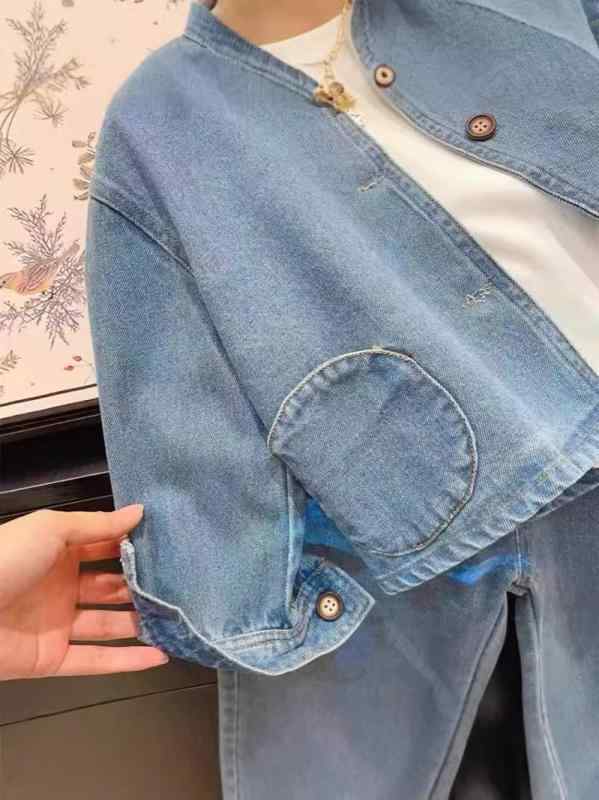 デニム セットアップ キッズ 女の子 長袖 ジャケット ロングパンツ ジーパン 秋 冬 デニムジャケット アウター ボトムス 2点セット 上下セット 子供服 ベビー服 カジュアル おしゃれ 通園 通学 旅行 お出かけ かわいい