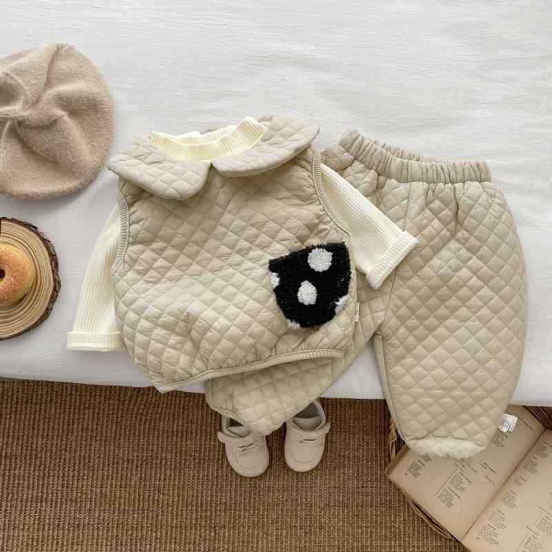 子供服 セットアップ 女の子 男の子 ベビー服 中綿入り ベスト ズボン 2点セット 上下セット キッズ キルティングパンツ 裏起毛 防寒 保暖 暖かい 秋冬 通園 通学 カジュアル かわいい おしゃれ