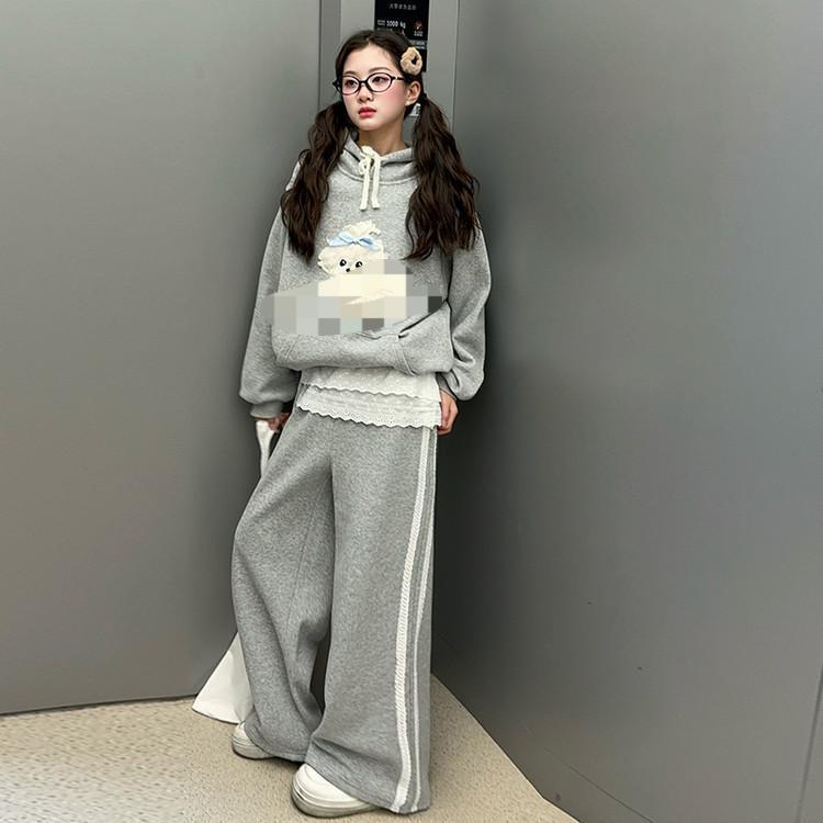 キッズ セットアップ 女の子 子供服 春 秋 スウェット トレーナー 長袖 フード付き ワイドパンツ 長ズボン 2点セット 上下セット かわいい プードル ワンポイント カジュアル 100 110 120 130 140 通学 お出かけ 旅行