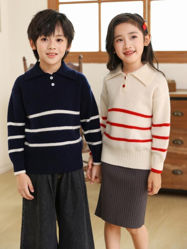 ・カテゴリ: 子供用セーター・対象性別: 男女兼用・スタイル: カジュアル・生地加工: 柔軟処理・対象年齢: 8歳以上、身長140cm以上・毛糸の太さ: 極太・厚さ: 極厚・袖丈: 長袖・柄: ボーダー・デザイン要素: ボーダー、可愛い、配色、英国風、トレンド、パステルカラー・主な素材: ウール100%・安全基準: B類・ネックライン: 折り襟・フード: フードなし・カラー展開: ネイビー、アイボリー・サイズ展開: 100cm、110cm、120cm、130cm、140cm、150cm、160cm