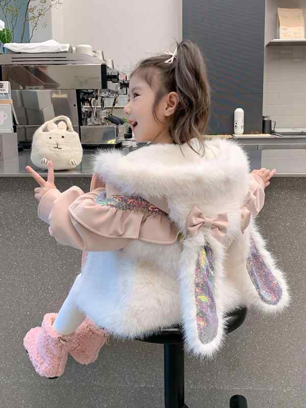 ・カテゴリ: 子供用アウター・性別: 女児・ネックライン: フード付き・スタイル: 韓国風・柄: キャラクター・厚さ: 極厚・加工: 柔軟加工・フード: 取り外し不可・袖丈: 長袖・裏地素材: ポリエステル100%・留め具: ファスナー・主な素材: ポリエステル100%・カラー: ピンク・対応身長: 90cm、100cm、110cm、120cm、130cm、140cm