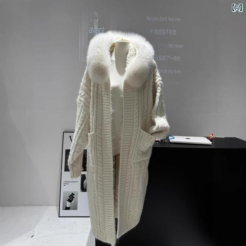 ・カテゴリ: 皮草・アウター丈: ロング丈（80cm超100cm以下）・カラー展開: ホワイト・サイズ展開: S、M・スタイル: 日韓カジュアル、韓国風・袖丈: 長袖・ネックライン: フード付き・対象年齢: 成人・素材: 本革、フォックスファー・対象性別: 女性・袖型: レギュラースリーブ・ファー襟素材: フォックスファー・ファー襟: あり