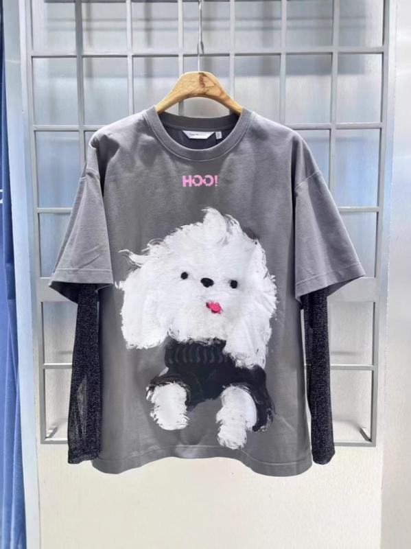Tシャツ カットソー レディース 女性 20代 30代 トップス プルオーバー ラウンドネック クルーネック 長袖 レイヤード風 重ね着風 カートゥーン キャラクター プリント ゆったり 体型カバー カジュアル 秋 冬 putera-10582322 GRATIQUE MIEI パッケージ画像