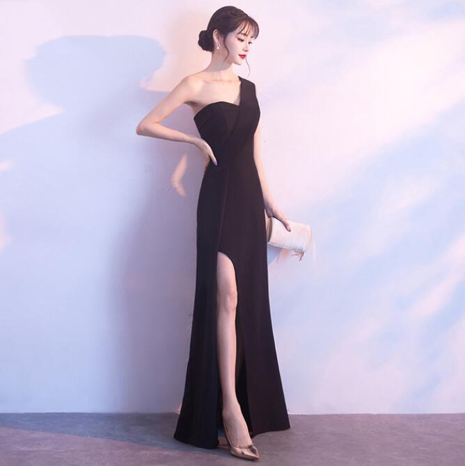 【送料無料】ドレス パーティードレス ロングドレス ワンピース ワンショルダー 可愛い 美しい きれいめ スリット入り セクシー 着痩せ ウェディングドレス フォーマルドレス 結婚式 宴会 忘年会 誕生日 謝恩会 二次会 お呼ばれ 演奏会 コンサート 舞台 司会