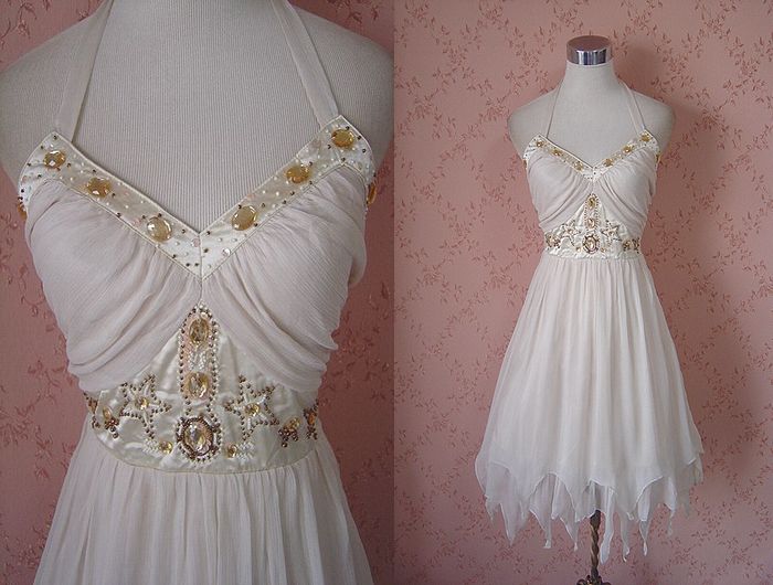 【クーポンで50％OFF】【3点よりどり1万円対象】ワンピース ドレス パーティードレス ウエスト細く見える 幅広デザイン 繊細 ビーズ刺繍 ホルターネック パーティードレス ワンピース シフォン 透け感 黒　ベージュ