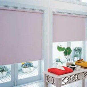 タチカワ　TIORIOティオリオ　ロールスクリーン遮光2級防炎規格品　巾110×高さ140cm　TR-3361・アイボリー