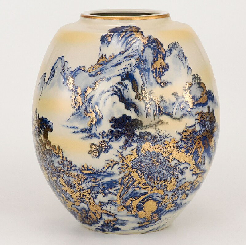 サイズ：径22.5×高26cm ■生産地：日本 ■素材：磁器 在庫限りの限定品になります 完売・破損等で発送が出来ずらキャンセルさせて頂く場合がございます 九谷焼の花瓶は、花瓶自体が華やか物も多く、シンプルな花を一輪挿すだけでも十分に映えます。 和室だけでなく洋室やモダンなインテリアにも調和し、部屋を華やかに演出してくれます。 【北海道・沖縄・離島への配送について】 北海道や沖縄、離島へ配送の際の追加送料が高くなります（3,300円～11,000円） また、通常よりお届けに日数がかかる場合がございます。