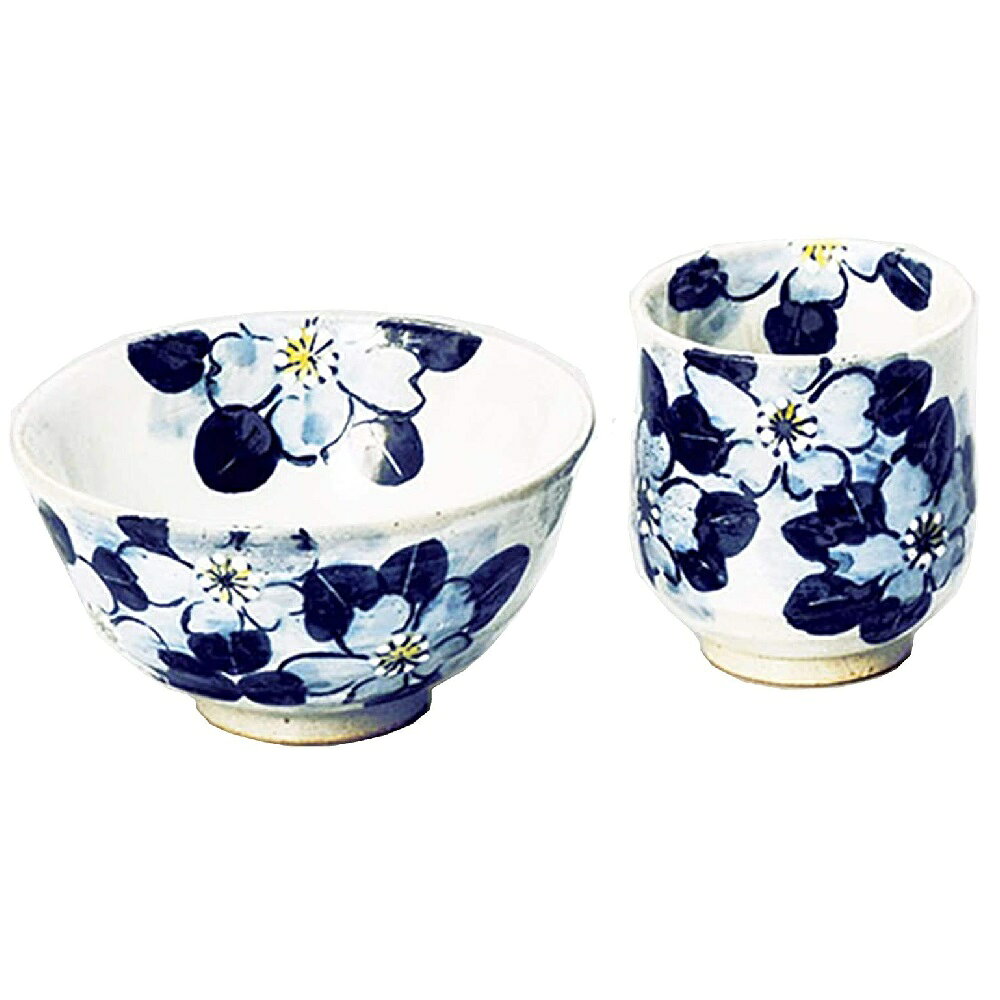 サイズ：茶碗：径11.8×6cm　湯のみ：径6.8×7.5cm・170ml ■素材：陶器 ■生産地：日本 作家・窯元：錦山窯 瀬戸焼（せとやき）は、愛知県瀬戸市とその周辺で生産される日本を代表する陶磁器です。 日本六古窯の一つであり、陶器全般を指す「せともの」という言葉の語源にもなったほど、日本のやきもの文化を牽引してきました。 陶器と磁器の両方を生産: 日本のやきもの産地としては珍しく、温かみのある「陶器」と、白く美しい「磁器」の両方を生産しています。 多彩な装飾と釉薬（ゆうやく）: 多様な釉薬を駆使して豊かな表情を生み出すのが特徴です。 特に伝統的な「赤津焼」などが有名です。 美しい絵付け: 「瀬戸染付焼」に代表されるように、呉須（ごす）と呼ばれる顔料を用いた青色の美しい絵付けも魅力です。　