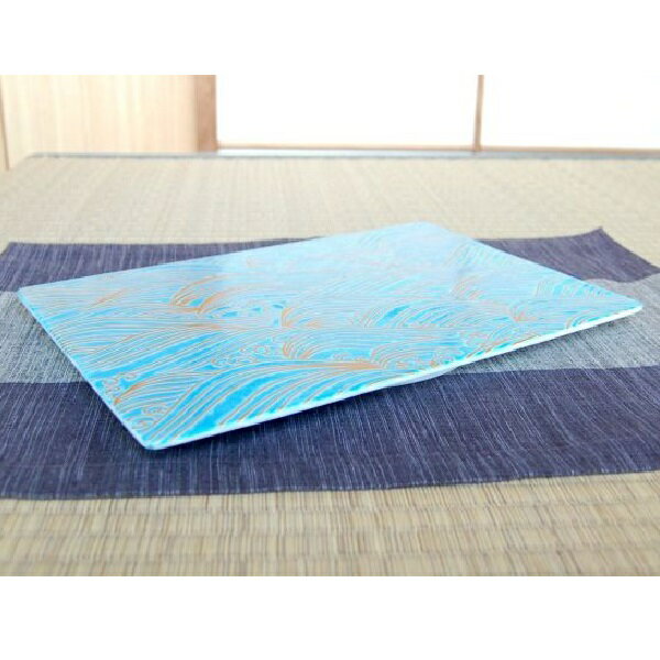 有田焼 盛皿 錦荒磯（青彩）長角盛皿 鮮やかな青地に波のような文様が描かれた大胆で印象的な有田焼の盛皿です。