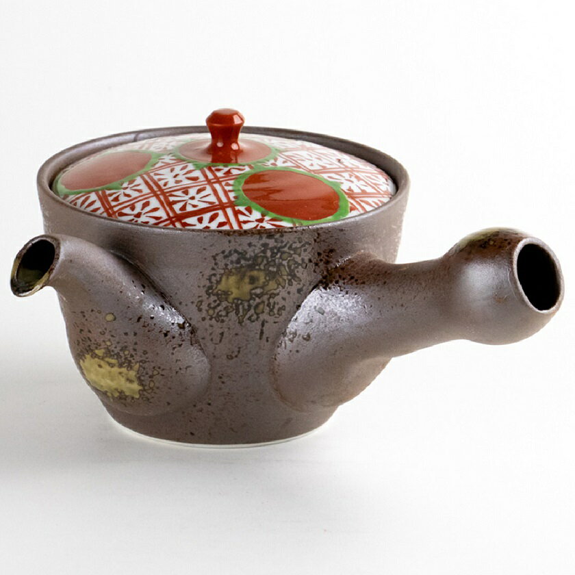 有田・波佐見焼 赤絵丸紋 U急須 容量400mlとたっぷり入るため来客時のおもてなしにも最適です。