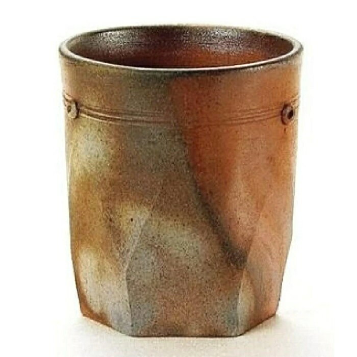 サイズ:径8×9cm 容量約：180ml 素材：陶器 生産地：日本（備前焼） 作家・窯元：夢幻庵 夢幻工房 いつまでも備前の「夢」と「幻」を追い求め続ける「庵」を創っていきたい。 シンプルなデザインは持つものを問わない作品になっています。 ...