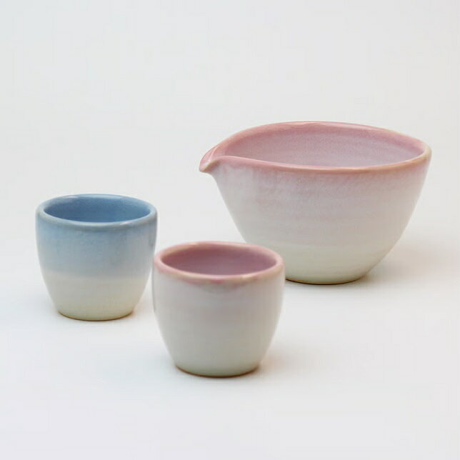 萩焼 椿秀窯 つぼみ酒器揃　徳利：約φ11.5×10.0×H6.7cm（250ml）ぐいのみ：約φ6.0×H5.0cm（80ml）×2