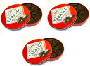 ■チョコレートの免責事項■ 「常温」での発送のため6月〜9月までは溶けてしまうリスクを ご理解の上ご依頼くださいませ。溶ける・割れる・チョコレートブルーム現象(白くなる) は免責とさせて頂いております。 TABASCO brand 1.75 Ounce (Pack of 3), Dark Chocolate, Tabasco "Spicy Dark Chocolate Wedges" - Pack of 3 - 1.75 oz eachTabasco "Spicy Dark Chocolate Wedges" - Pack of 3 - 1.75 oz eachチョコレートにタバスコ。。マジ。。。これが、合うんです!!! タバスコスパイシーダークチョコレートウェッジ すべてのウェッジにタバスコの「キック」が少し入った、ビロードのような滑らかなダークチョコレート ダークチョコレートと唐辛子の愛好家に最高のプレゼントになるでしょう!!飲み会のサプライズでも盛り上がって!!