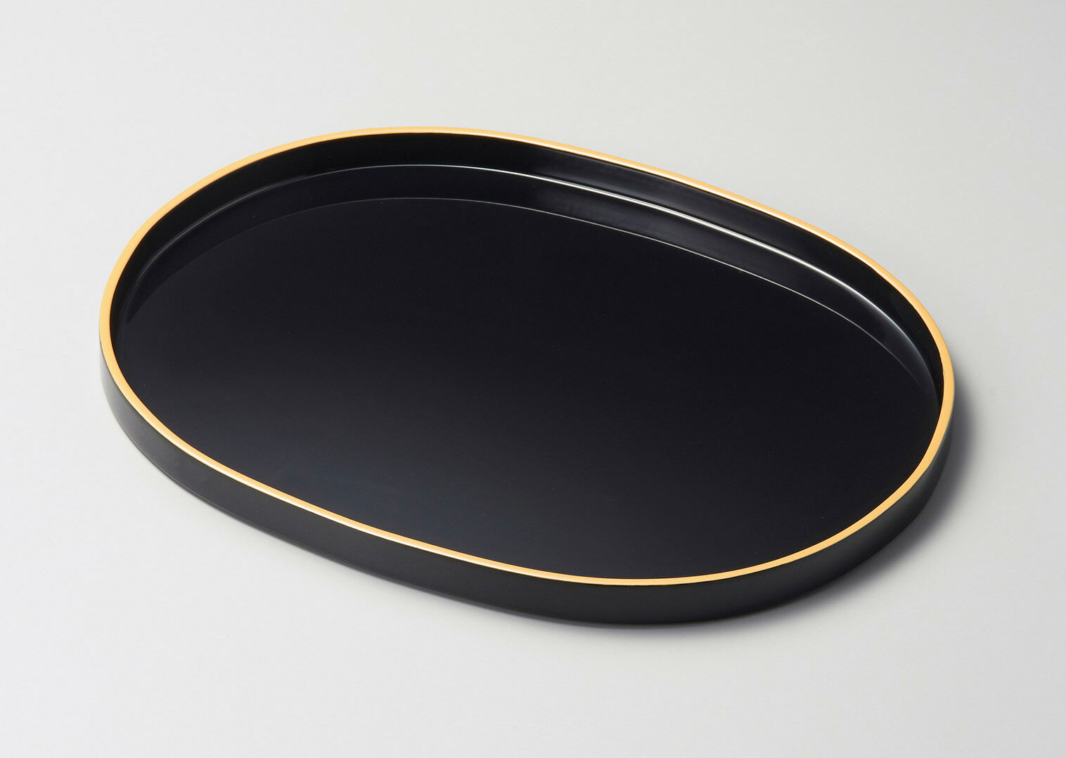 �z�O�h��@�I�[�o���g���[�@���V��