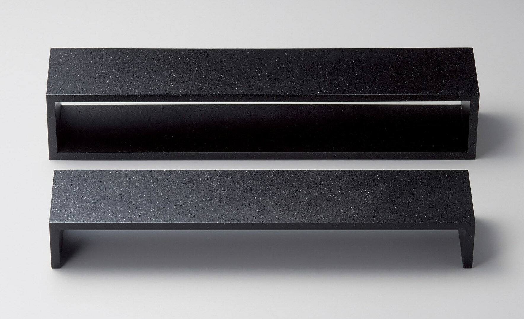 木製越前塗り　コとロ　黒