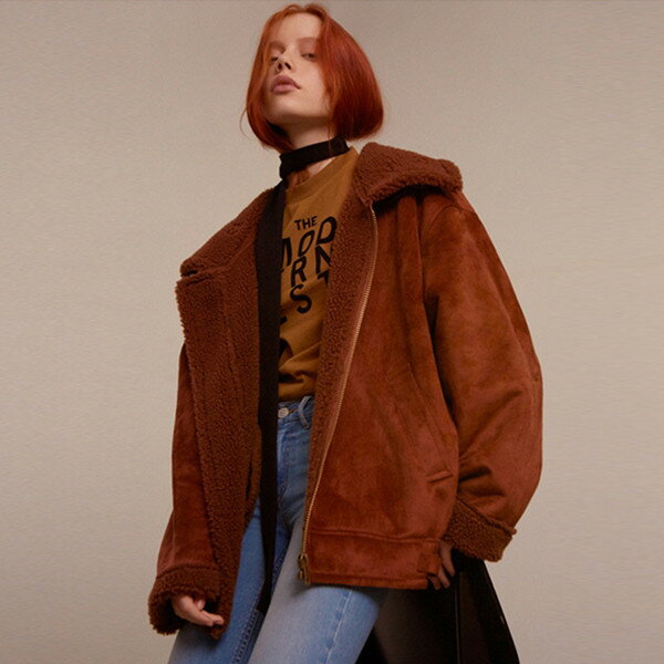 2017冬のゆるい茶色の模造のラム...