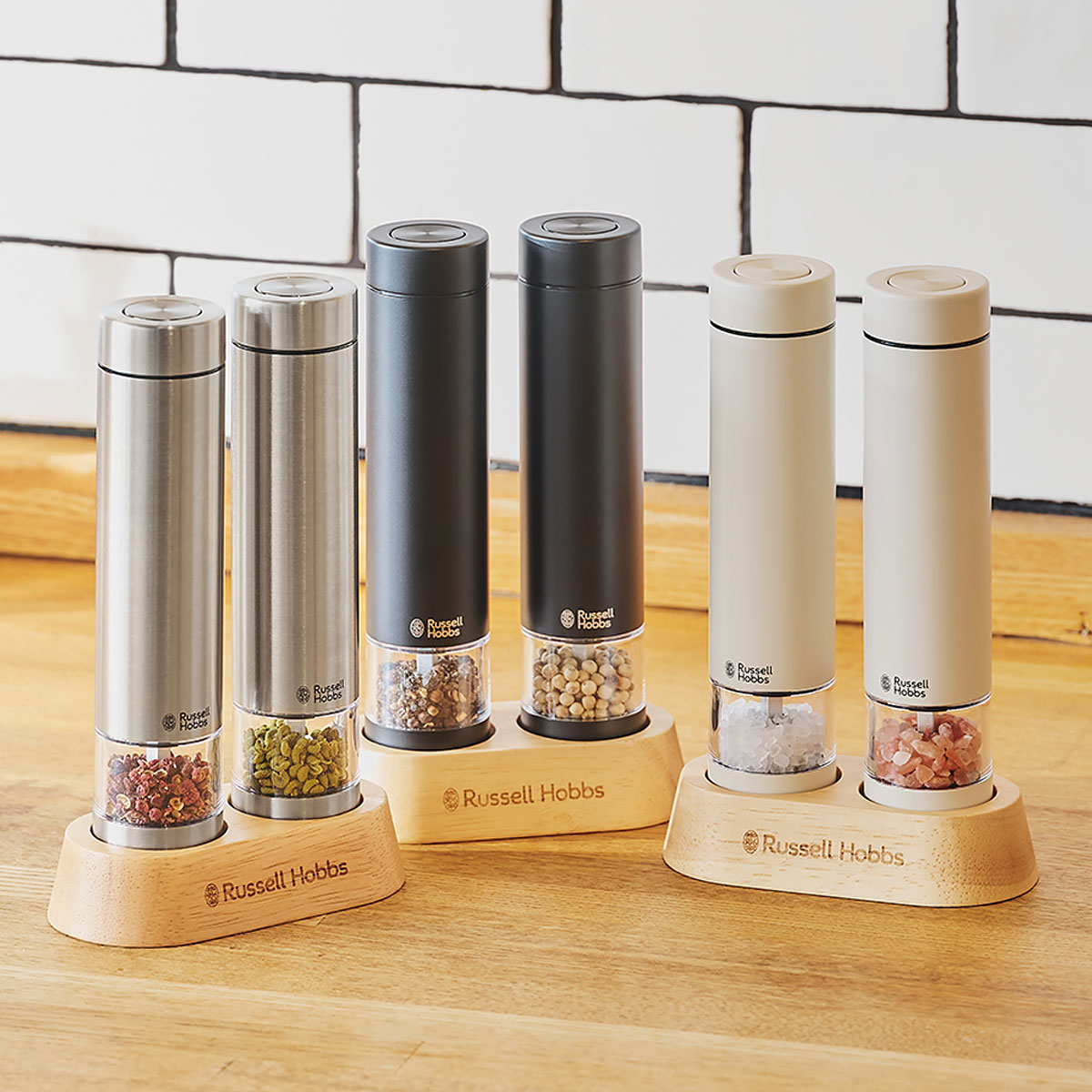 【2026年モデル】Russell Hobbs 電動ミル ソルト＆ペッパー・ミニ　3色【ラッセルホブス 塩こしょう ソルト ペッパー スパイス 電池 自動 シルバー ブラック 黒 ホワイト 小さいサイズ 7935JP 7935JPBK 7935JPWH】