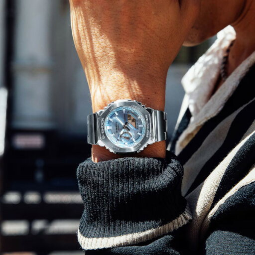 国内正規品 CASIO カシオ G-SHOCK 2100シリーズ クォーツ メンズ腕時計 送料無料 GM-2110D-2AJF ラッピング無料