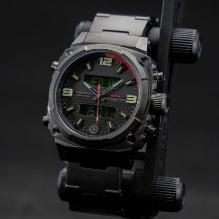 【5％OFF クーポン！8月1日 00:00 〜8月3日9:59】【最大24回払いまで無金利】MTM エムティーエム Air Stryk II Black - Carbon Red メンズ腕時計 クォーツ 送料無料 AS2-TBK-CBRD-MBTI ラッピング無料