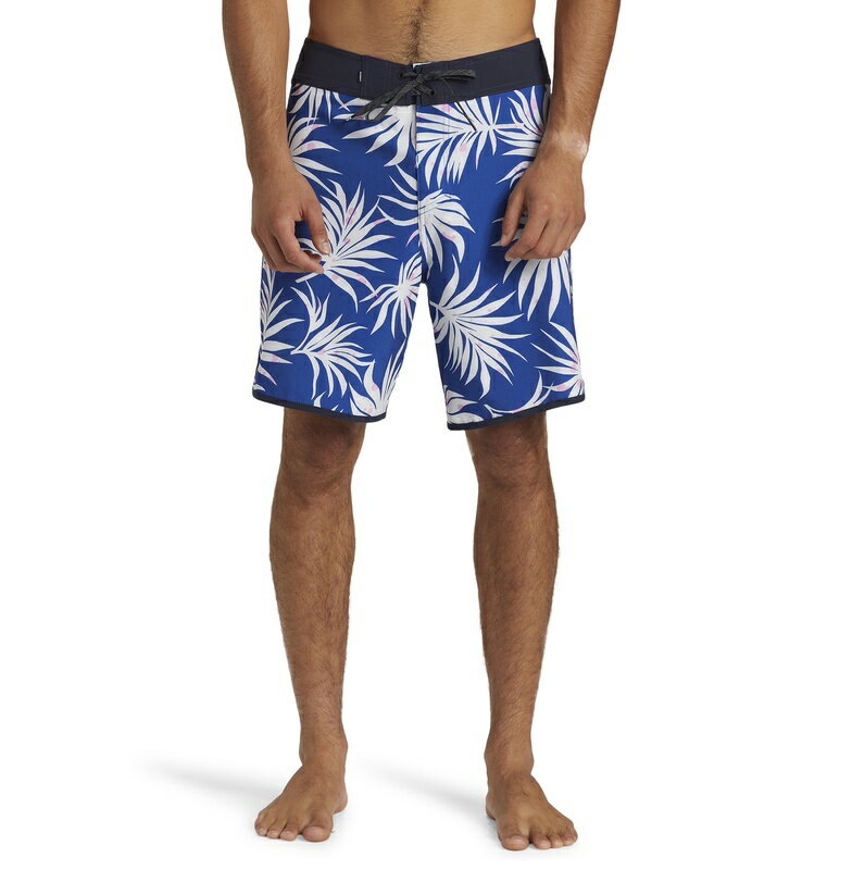 アウトレット価格 Quiksilver クイックシルバー SURFSILK SCALLOP 18 フィットタイ ボードショーツ 水着 海パン サーフィン サーフパンツ 海水浴 夏 水泳 ビーチウェア