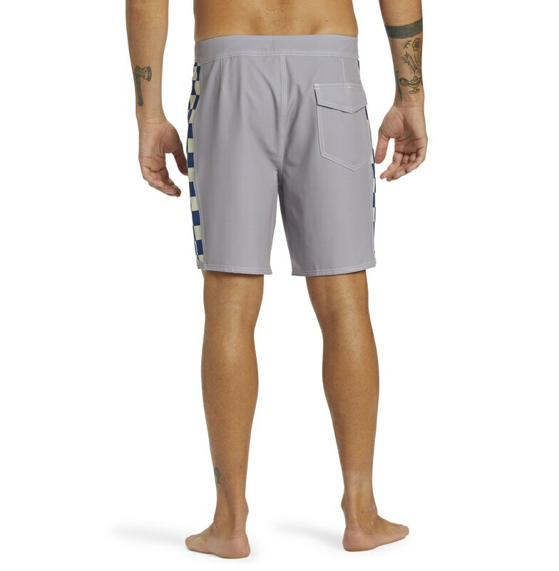 アウトレット価格 Quiksilver クイックシルバー ORIGINAL ARCH 18 メンズ フィットタイ ボードショーツ 水着 海パン サーフィン サーフパンツ 海水浴 夏 水泳 ビーチウェア