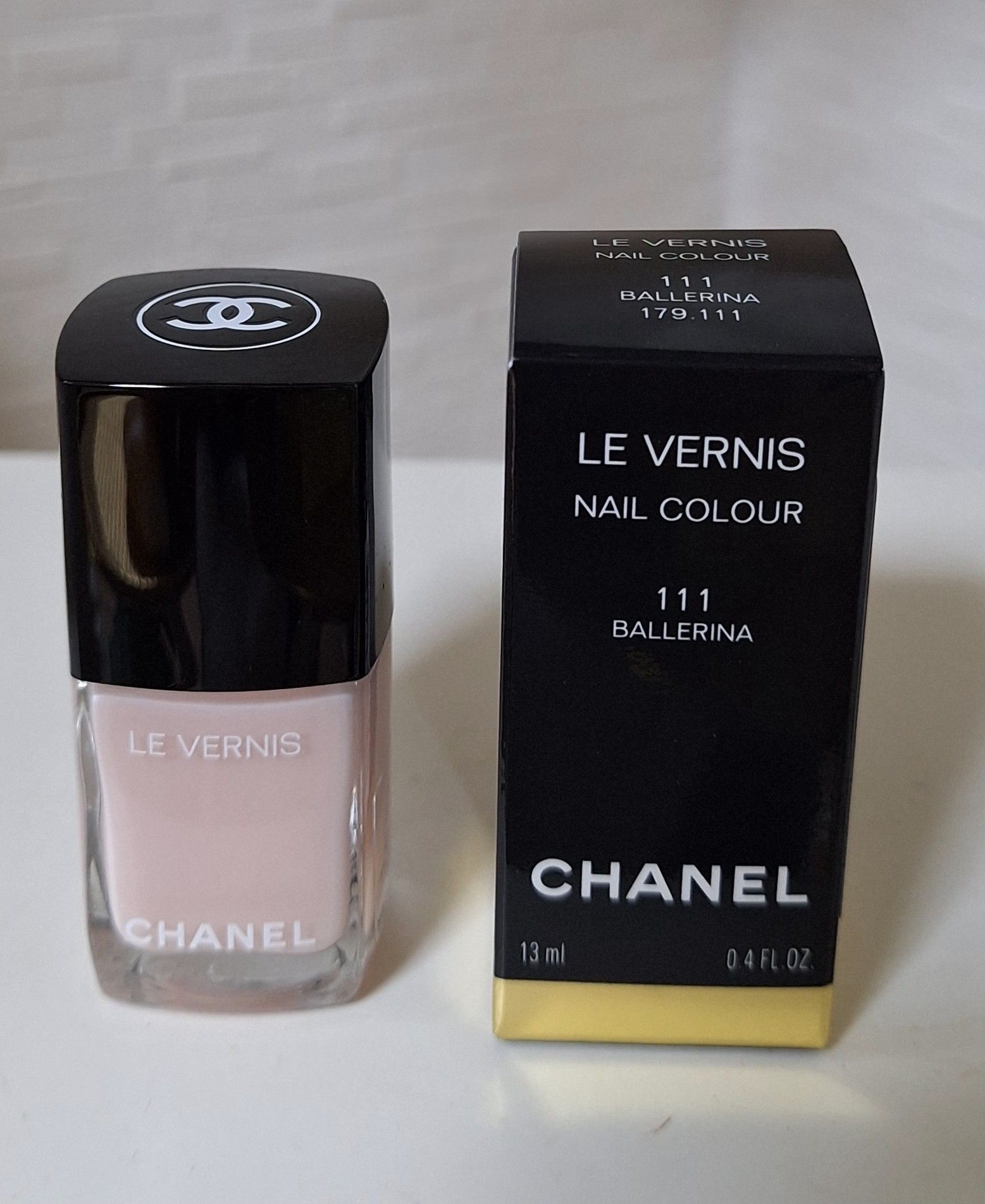 シャネル 　CHANEL ネイル 　ヴェルニ