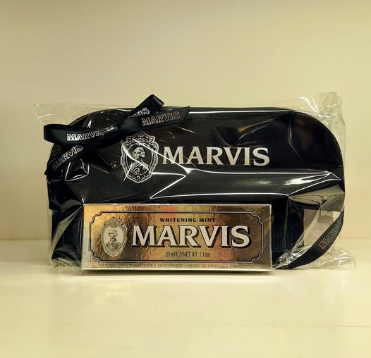 商品詳細 商品 marvis　歯磨 内容量 1セット 原産国 ITALY 区分 bodycare/tr> 広告文責 キーリン 東昇商事 06-6389-8289（連絡先電話番号）MARVISの旅行用歯みがきセット、コンパクトで持ち運びに便利...