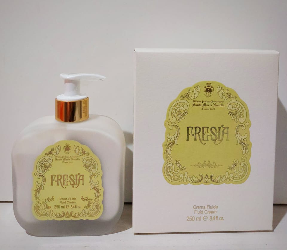 サンタマリアノヴェッラ ボディミルク フリージア santa maria novella バレンタイン ギフト プレゼントに 祝い