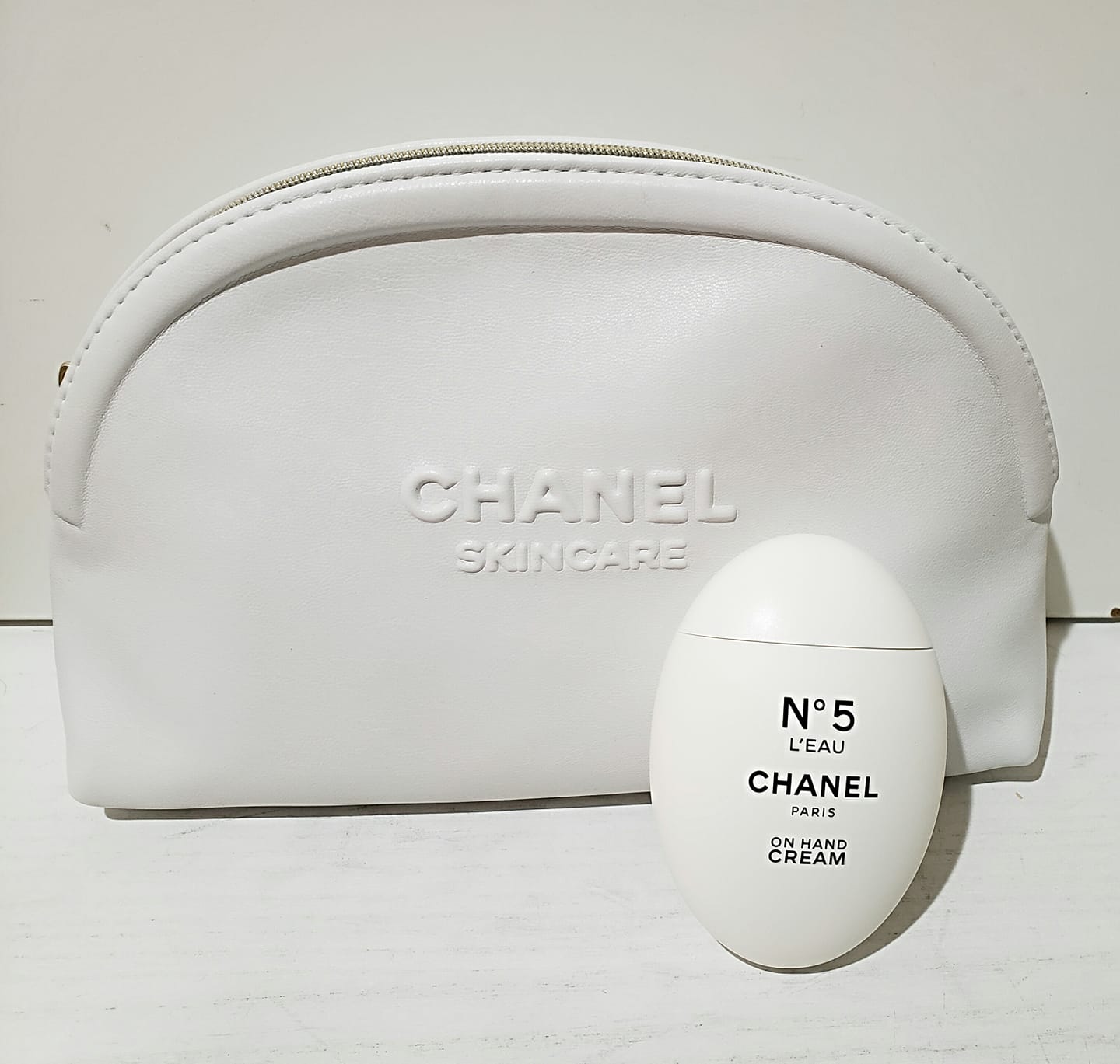 chanel ・クレームマン NO.5 ロー　ハンドクリーム　コフレ　シャネル