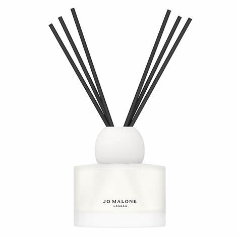 パイン＆ユーカリ　セント サラウンド　ディフューザー 　ルームフレグランス　 Jo MALONE 　ホワイトデー　ギフト　プレゼントに　祝い　クリスマス　バレンタイン　ホワイトデー　母の日　ジョーマローン