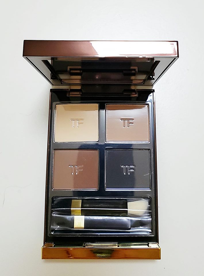 トム フォード ビューティ アイシャドウ 【TOM FORD】アイ カラー クォード トムフォード バレンタイン　ギフト　プレゼントに　祝い クリスマス　代引き不可　27 ミンク ミラージュ.28 ドゥ ラ クレーム.29 ノワール フュメ