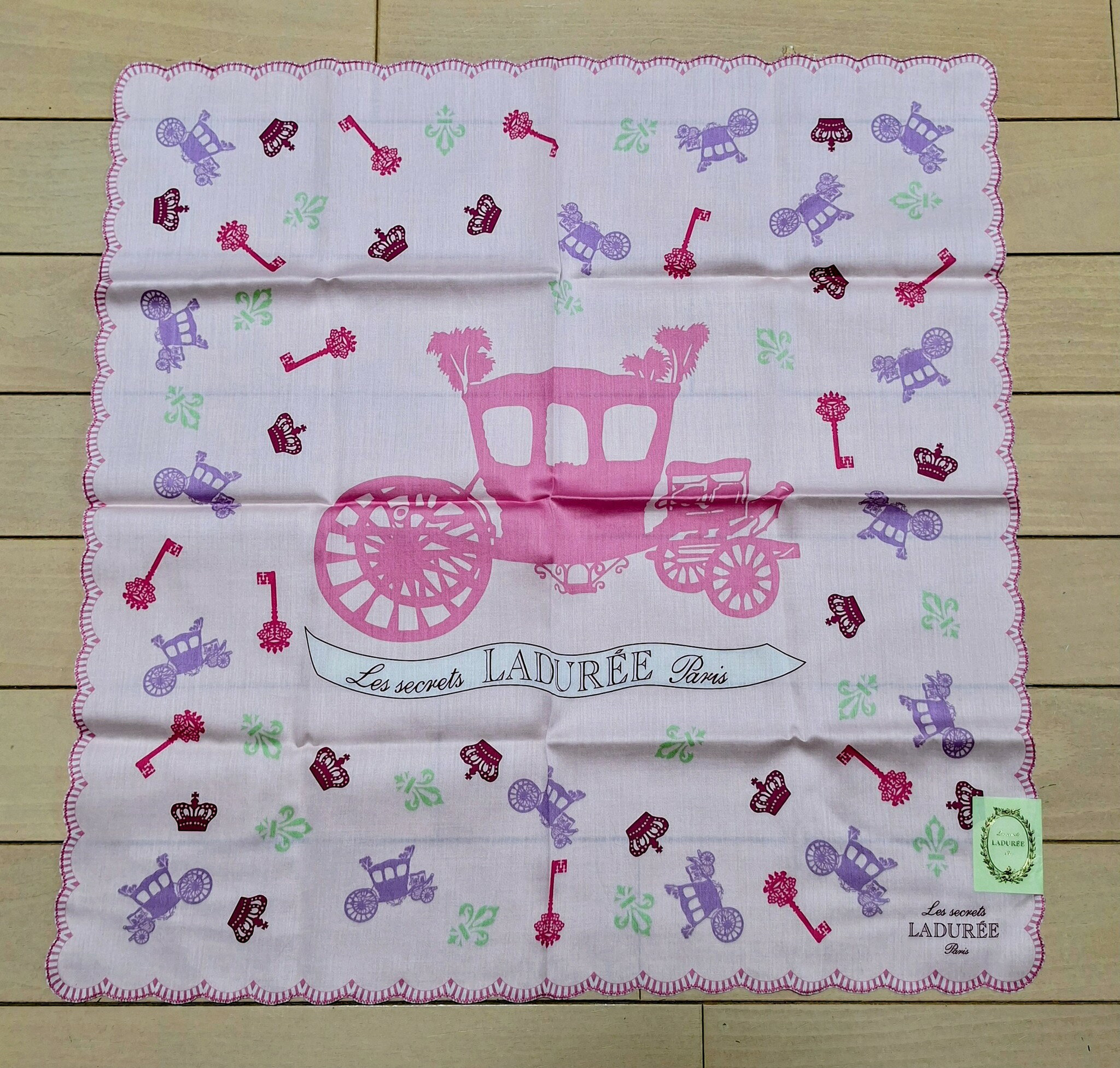 ラデュレ ハンカチ LADUREE バレンタイン 馬車柄