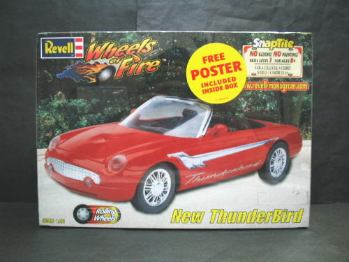 1/25scale Revell ٥ New ThunderBird С