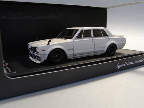 1/43 イグニッションモデル ignition model Nissan Skyline 2000 GT-R (PGC10) White 日産 スカイライン ハコスカ ミニカーのサムネイル
