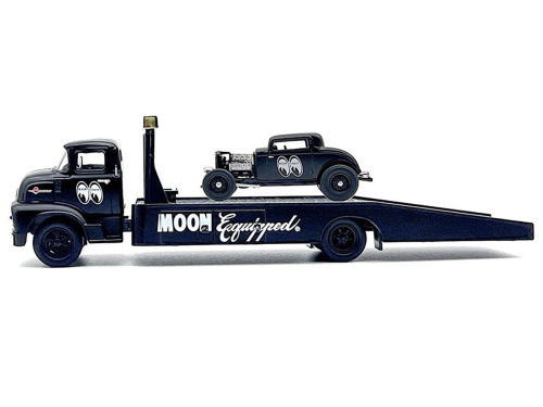 1/64 M2 Machines Moon Equipped 1956 Ford COE & 1932 Ford 3 Window Coup...