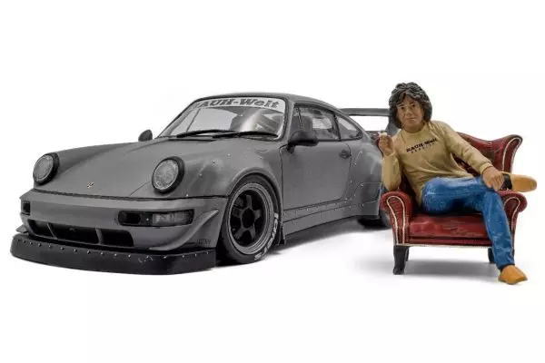 1/18scale ソリド SOLIDO RWB Body Kit (グレー) 中井氏フィギュア付 ミニカー 在庫は実店舗と共有しておりますのでご注文いただいた時に品切れの場合がございます。万一、品切れの際はご容赦ください。　