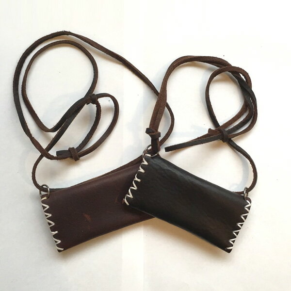 【30%OFFクーポンあり】パーティードレス (NEW)レザー 革 コインケース シンプル レザー 牛革 メンズ レディース 人気 プレゼントに!　皮　革 牛 キーホルダ ケース ブラック ブラウン 小銭入れ